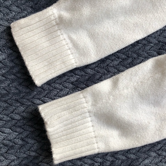 ❤️ KAREN SCOTT White Turtleneck 🥰 - Picture 6 of 7